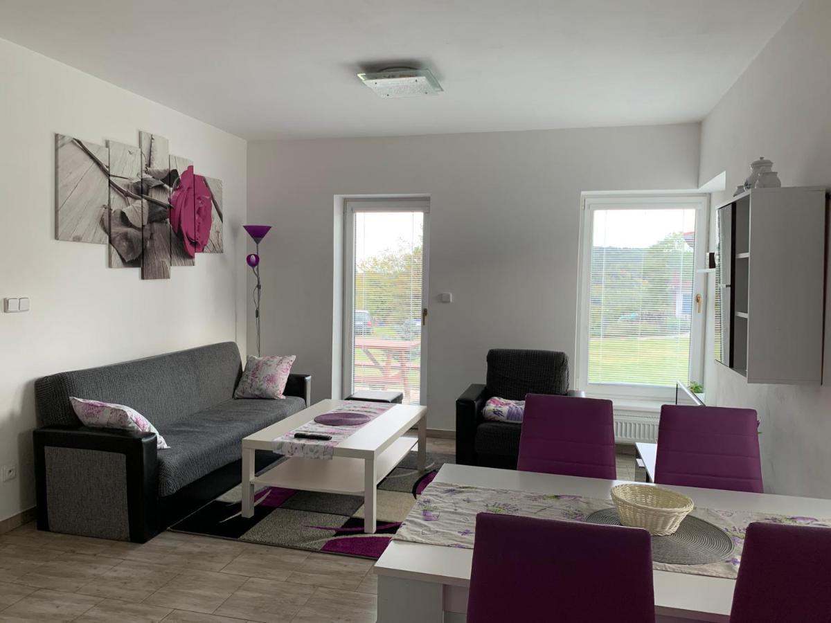 Apartmany Na Rozcesti Lomnice nad Popelkou Extérieur photo